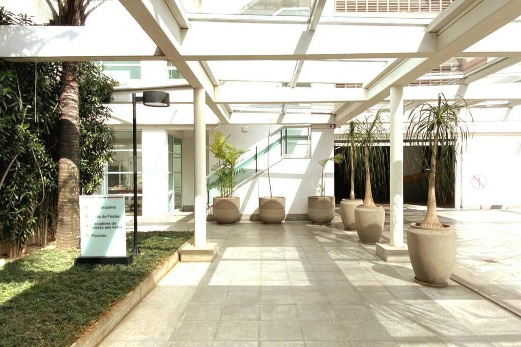 Private Airport View Kitchen Heat Open Pool Apartamento