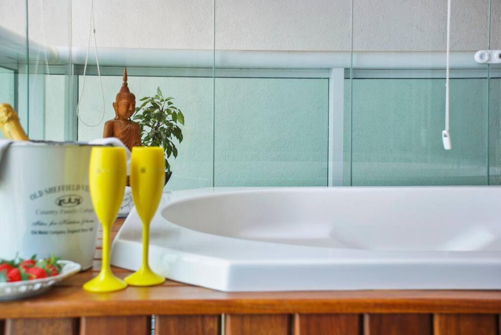 Private Airport View Kitchen Heat Open Pool Apartamento *